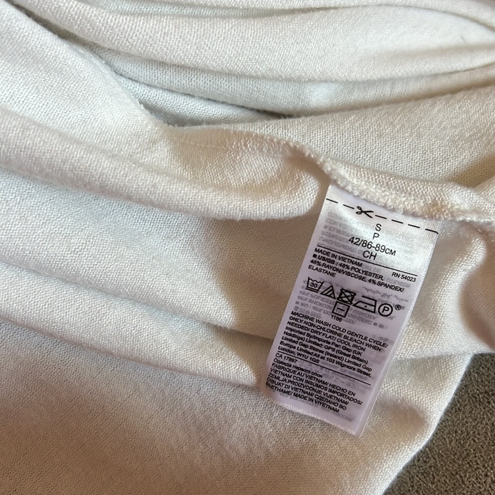 Banana Republic | Women’s White Asymmetrical Cardigan Sweater Top Small - Picture 6 of 7